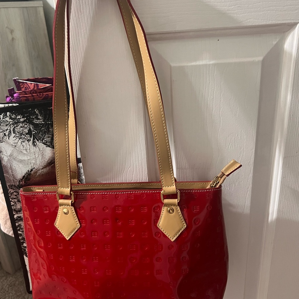 Arcadia Glossy Red and Tan Tote Bag